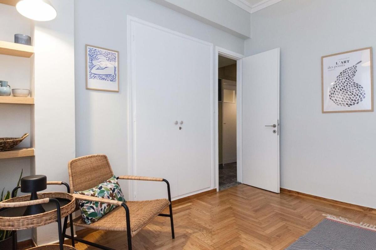 Pagrati Urban Oasis Getaway 2Bd Apt With Balcony Athens Ngoại thất bức ảnh