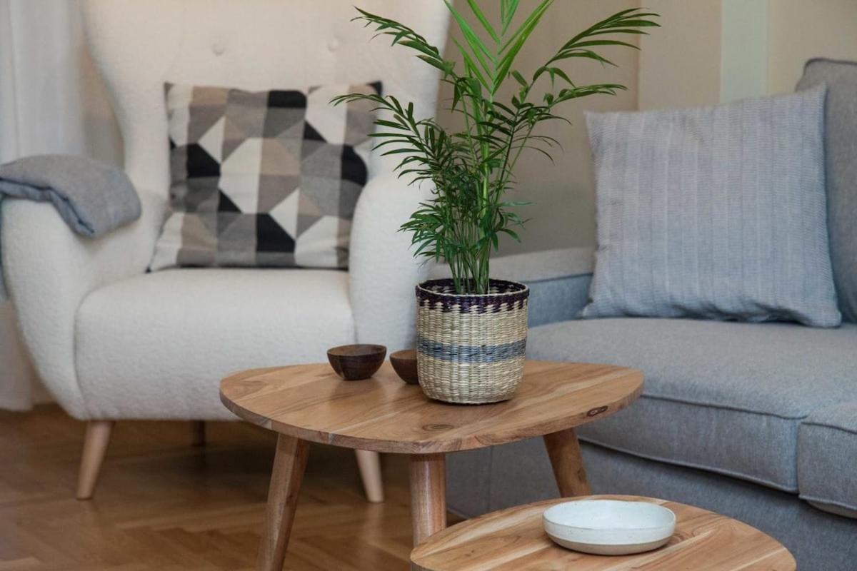 Pagrati Urban Oasis Getaway 2Bd Apt With Balcony Athens Ngoại thất bức ảnh